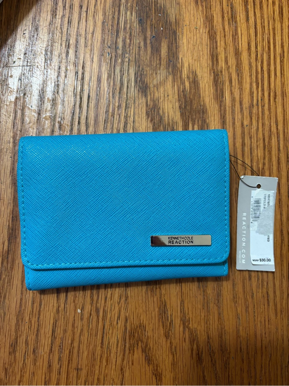 Kenneth Cole Reaction Bright Turquoise Saffiano Trifold Wallet